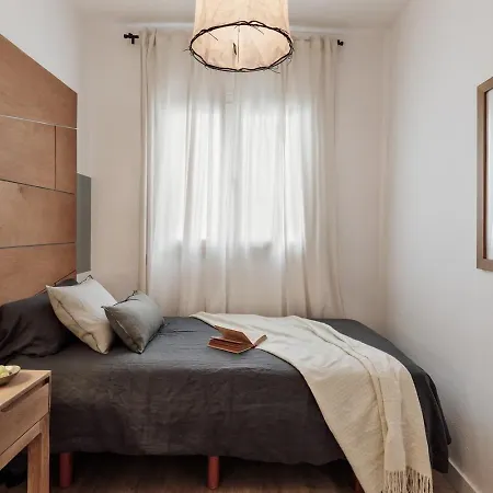 Iztapa - 4 Bedrooms In Eixample Esquerra