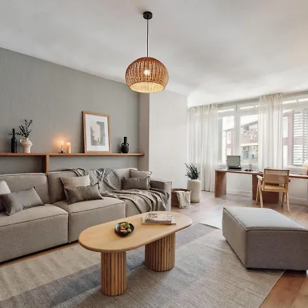 Iztapa - 4 Bedrooms In Eixample Esquerra 아파트