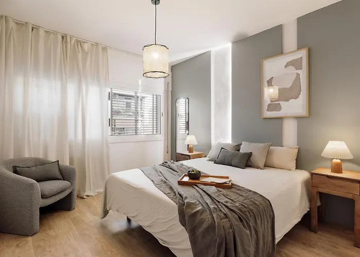 Iztapa - 4 Bedrooms In Eixample Esquerra *